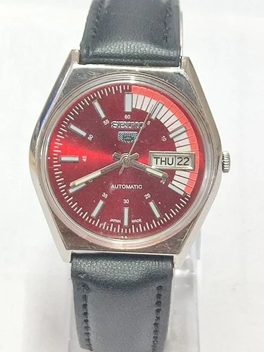 Vintage Seiko Automatic Day Date Dial Wrist Watch  EP22