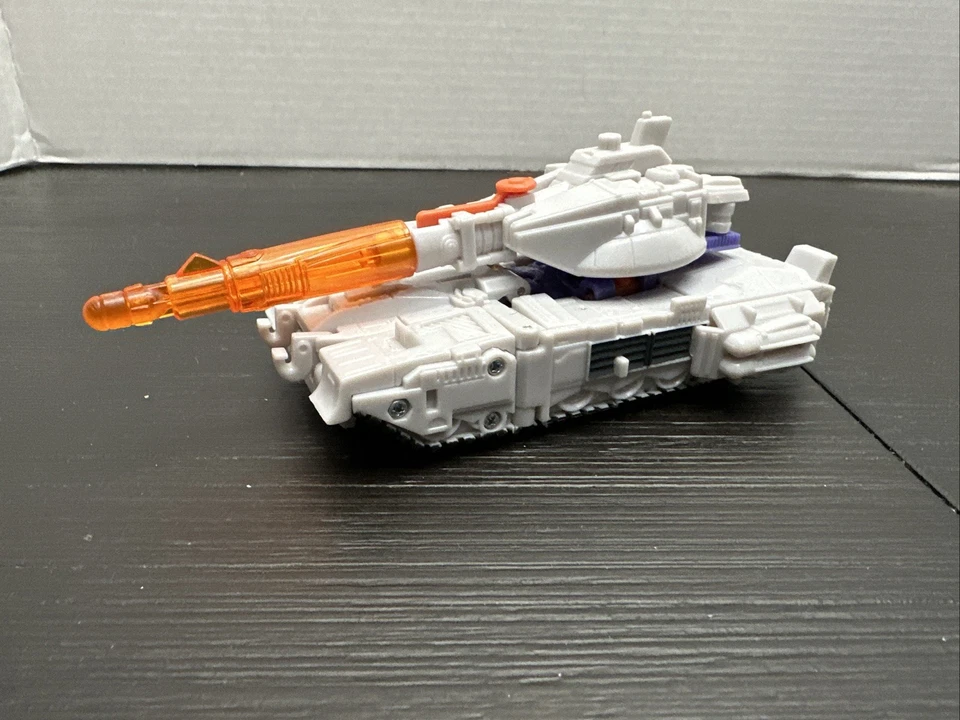 Transformers Universe GALVATRON Challenge at Cybertron Classics Deluxe Complete - Image 3 of 4