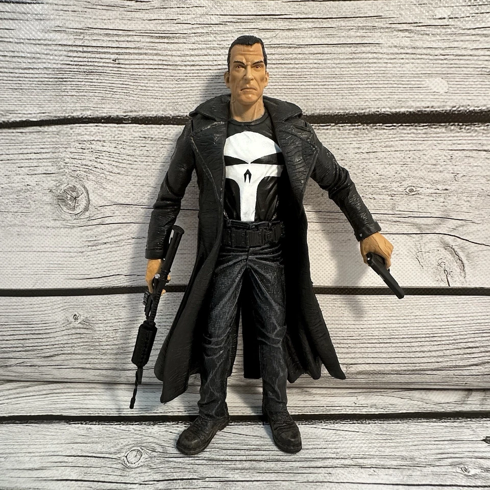 Marvel Diamond Select Punisher Special Collector Edition Action Figure 7 inches - Image 2 of 4
