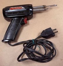 Weller 8200-N 100/140W Soldering Gun W/ Light Pre-owned & Tested