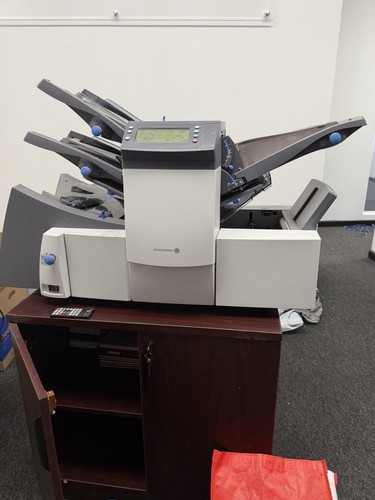 Pitney Bowes Relay 3000/4000 Folder/Inserter.