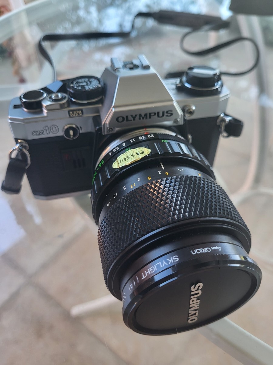 Olympus OM10 Film Camera w/ Zuiko Auto-Zoom 35-70mm f/4 lens