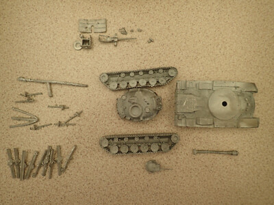 Whitemetal Tank Kit plus Miltra D-Day 5cm Gun Kit & Igel ungebaut
