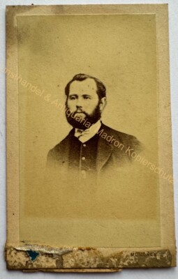 orig. CDV Foto Fotografie Bild alt Herr Mann Mode um 1865 München Carl Holzer