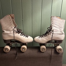 Vintage Chicago Roller Skate Co. Women's Roller Skates Size 6 White