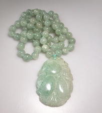 Vtg Green Jade beaded necklace with flower charm pendant 31" knotted