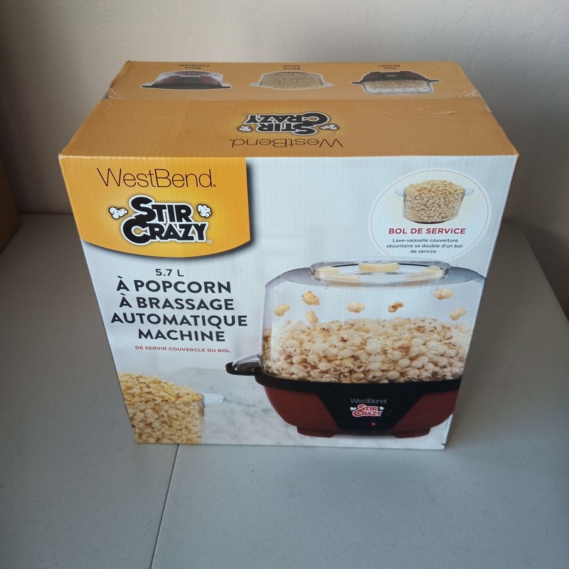 West Bend Stir Crazy Stirring Popcorn Machine Popper W 6 Qt Serv Bowl New in Box