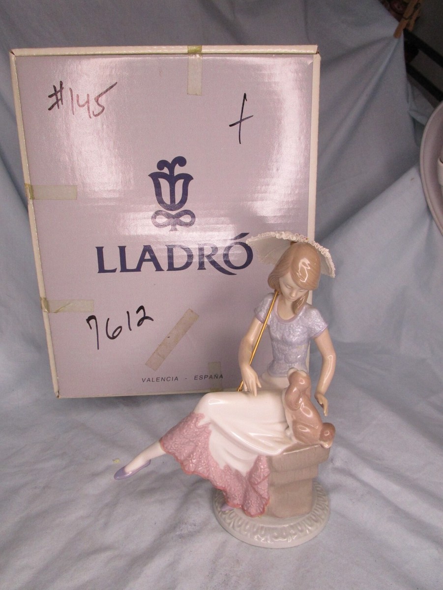 LLADRO Porcelain Figurine #7612-