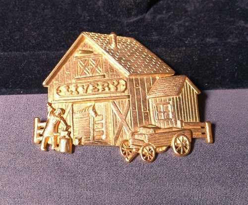 JJ Jonette Brooch- Livery Stable