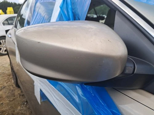 Used Right Door Mirror fits: 2015 Honda Accord power body colored Sedan w/o turn