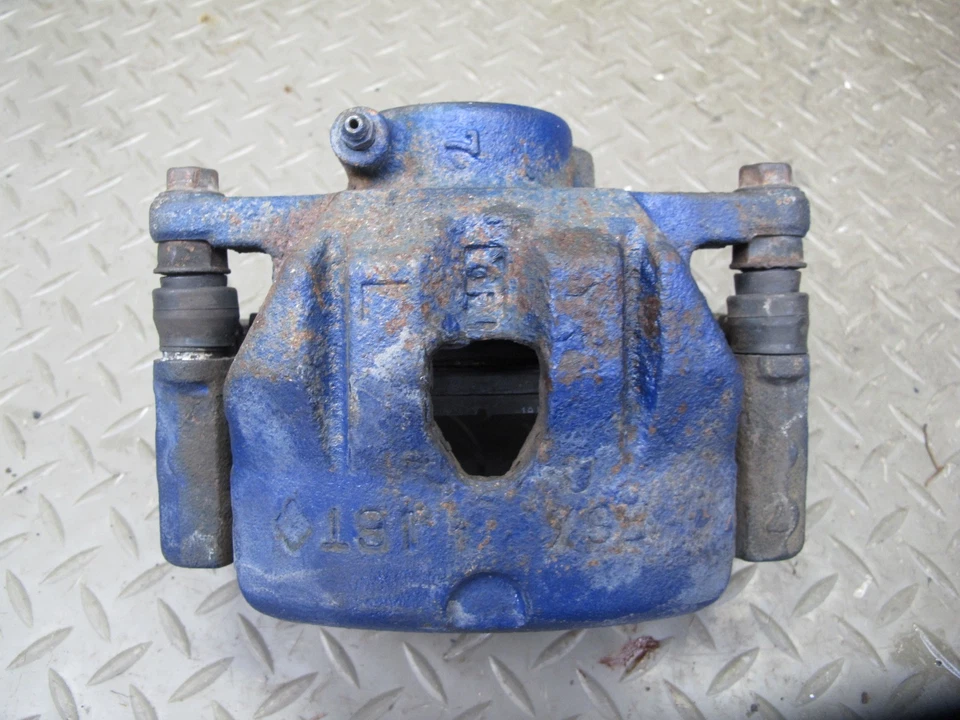 04-11 MAZDA RX8 18" JUEGO DE 2 PINZAS DE FRENO DELANTERAS IZQUIERDA Y DERECHA 99K MILLAS OEM Foto 3 de 4