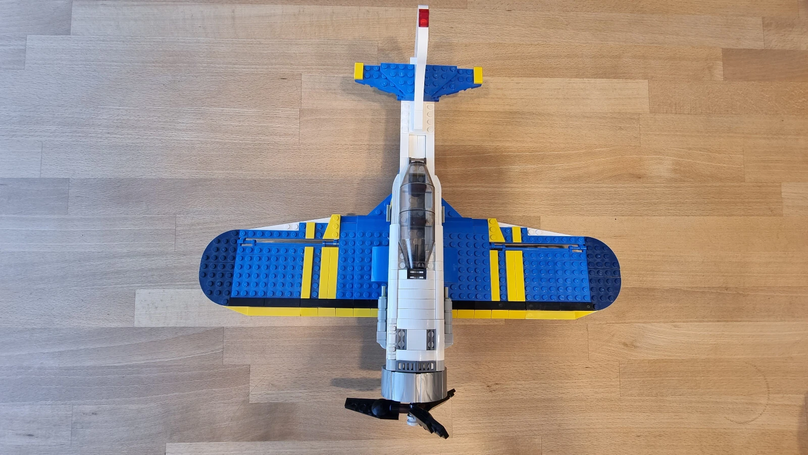Bild 7 von 18