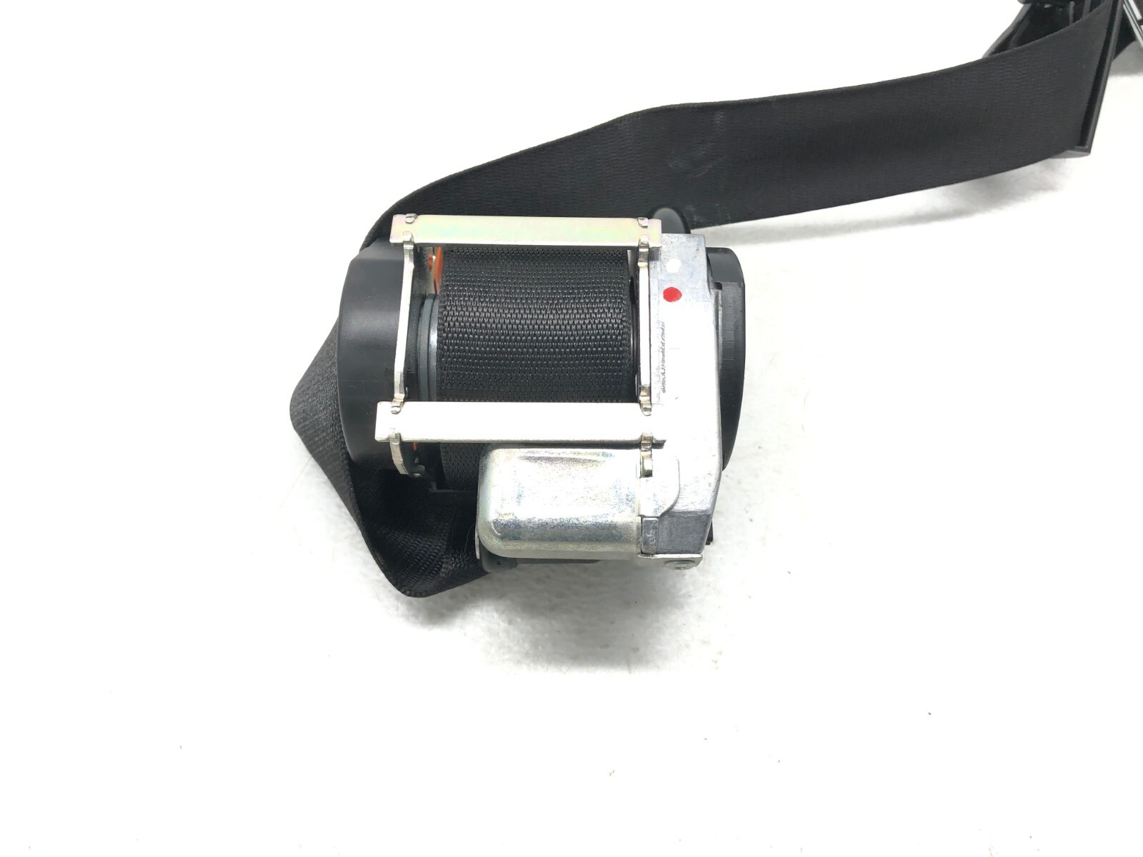 2017-2020 MASERATI LEVANTE RIGHT PASS FRONT SEATBELT SEAT BELT RETRACTOR OEM