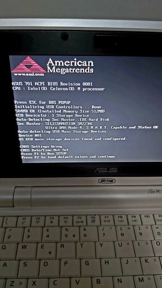 Asus eee PC 4G Netbook intel celeron - Immagine 3 di 4