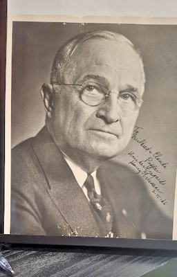 #ad Harry Truman Signed Inscribed 8 x 10 Matte finish Photograph $200.00