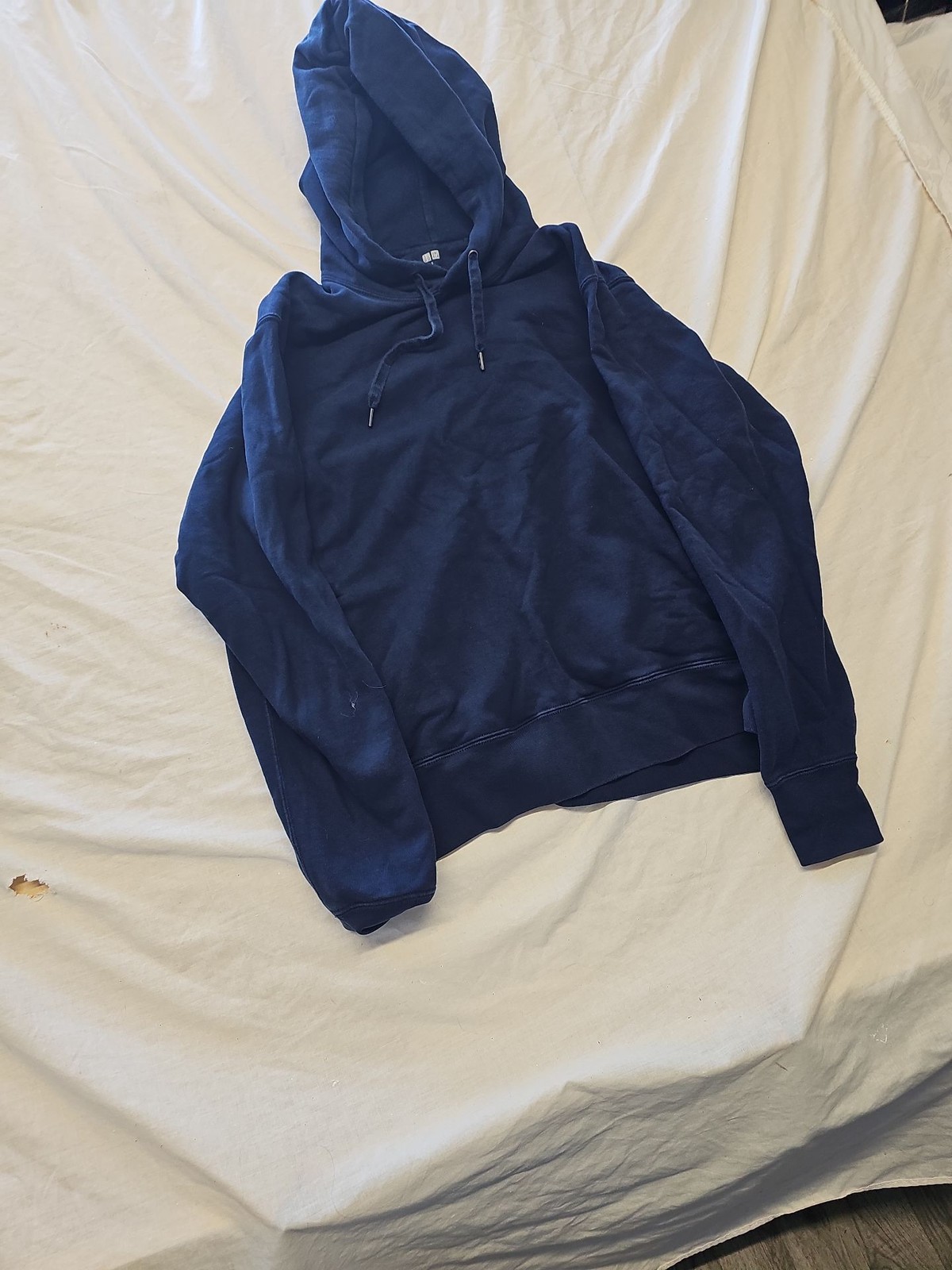 Uniqlo Men's Navy Blue Pullover Hoodie Size Small PP184 image 3