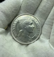 5 LATI 1931 REPUBLIC OF LATVIA .835 SILVER COIN LATVIJAS REPUBLIKA 5 LATI C326