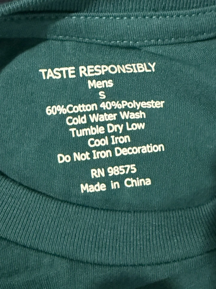 Jameson Whisky Men's T-Shirt Small Large Green - Image 2 of 3