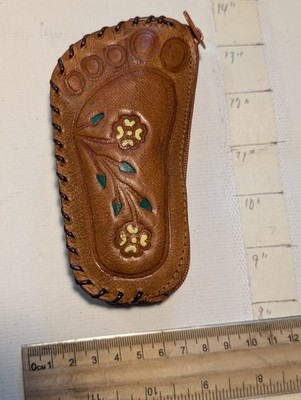 Leather Foot Purse  Key Chain Zip-up Wallet  Made In Philippines