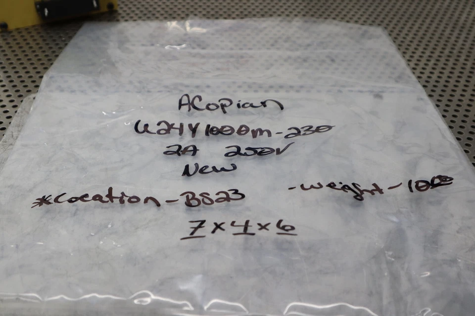 Acopian U24Y1000M-230 Unregulated Power Supply Fuse 2A 250V New Old Stock - Image 2 of 4