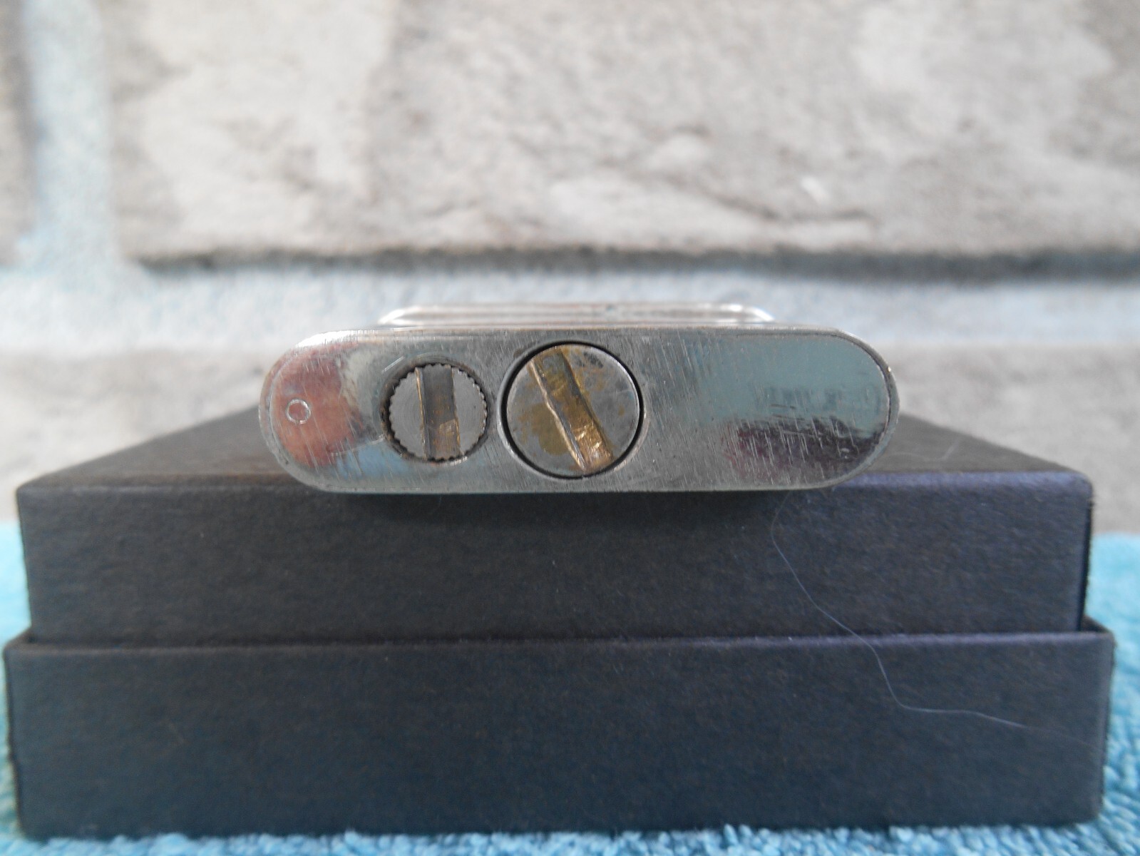 VINTAGE MYLFLAM CHROME AUTOMATIC CIGARETTE LIGHTER WORKING.