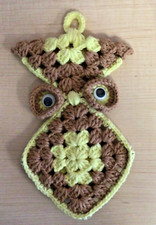 Vintage Owl Crochet Yarn Wall Hanging Orange Brown Boho 70  s Retro Decor