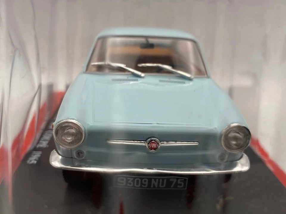 * 1:24 Fiat 850 Coupe 1965 Ixo Hachette Diecast coche metale scala - Imagen 2 de 3