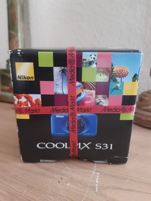 NIKON COOLPIX S31  Waterproof 5m   Shockproof 1,2m   Ganz neue