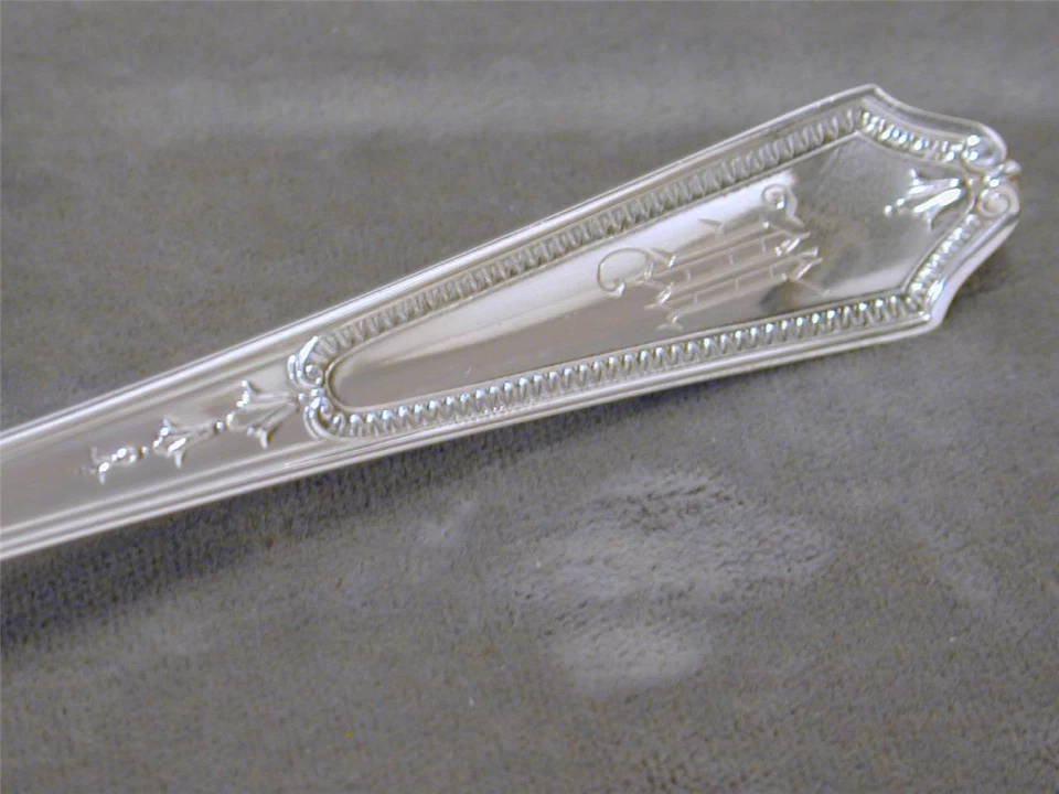 Cucharadita Mono 1923 Plata 925 International Georgian Maid Sterling 5 7/8" Foto 3 de 4