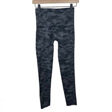 Spanx Womens Gray Camouflage Look At Me Now Seamless Cropped Leggings Medium