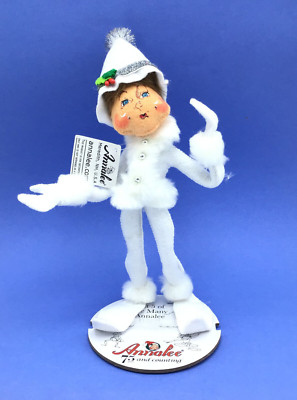 Annalee 2007 White Silver Sparkle Elf 9'' White Christmas Doll with Tag EUC