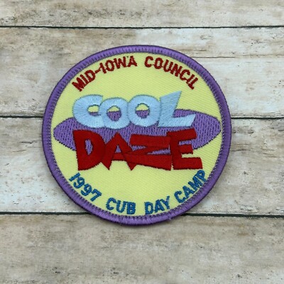 Mid-Iowa Council 1997 Cub Day Camp Cool Daze Boy Scout BSA Vintage Patch