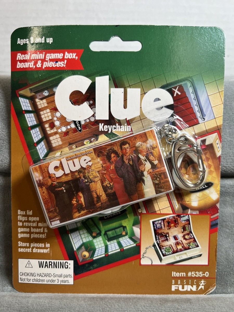 VINTAGE MINI KEYCHAIN Board Games CLUE 1998
