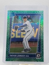 2021 Panini Donruss Optic Baseball Trevor Larnach Green Dragon Prizm /88 RC
