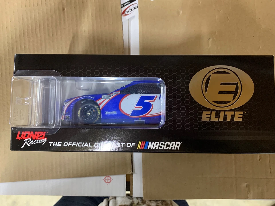 Autografiado KYLE LARSON # 5 HMS 2021 HENDRICKCARS.COM VEGAS WIN ELITE Foto 3 de 4