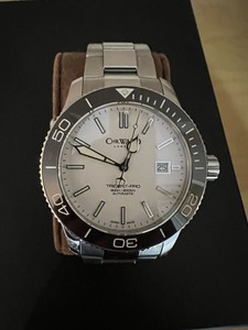 christopher ward logo
