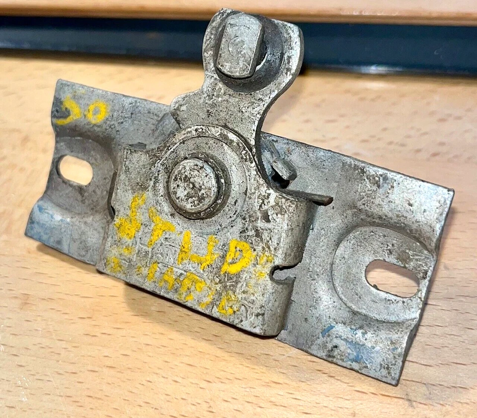 1950 STUDEBAKER CHAMPION STARLIGHT CERRADURA PUERTA PLACA REGULADORA CIRCA AÑOS 50???? Foto 2 de 4