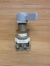 Allen Bradley 800H-JP11KB7 Selector Switch W/800T-XA,Extended Lever
