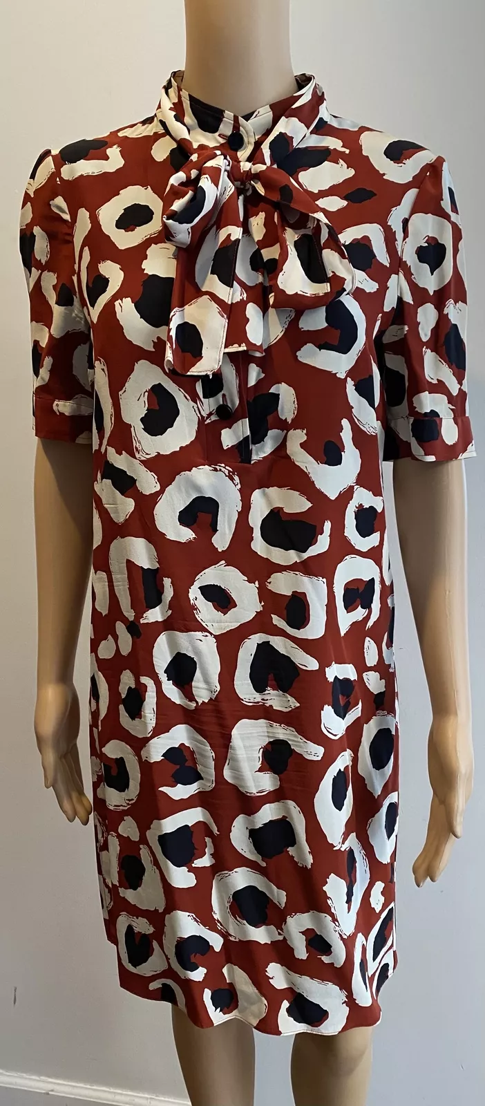 GUCCI 2014 soie brûlée orange bleu ivoire logo léopard imprimé robe pussy arc taille 42