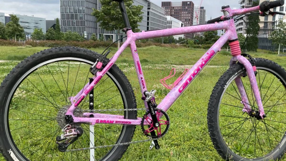 CULT oldschool Cannondale F500 26“ unique custom MTB fatty CULT oldschool Cannondale F500 26“ unique custom MTB fatty