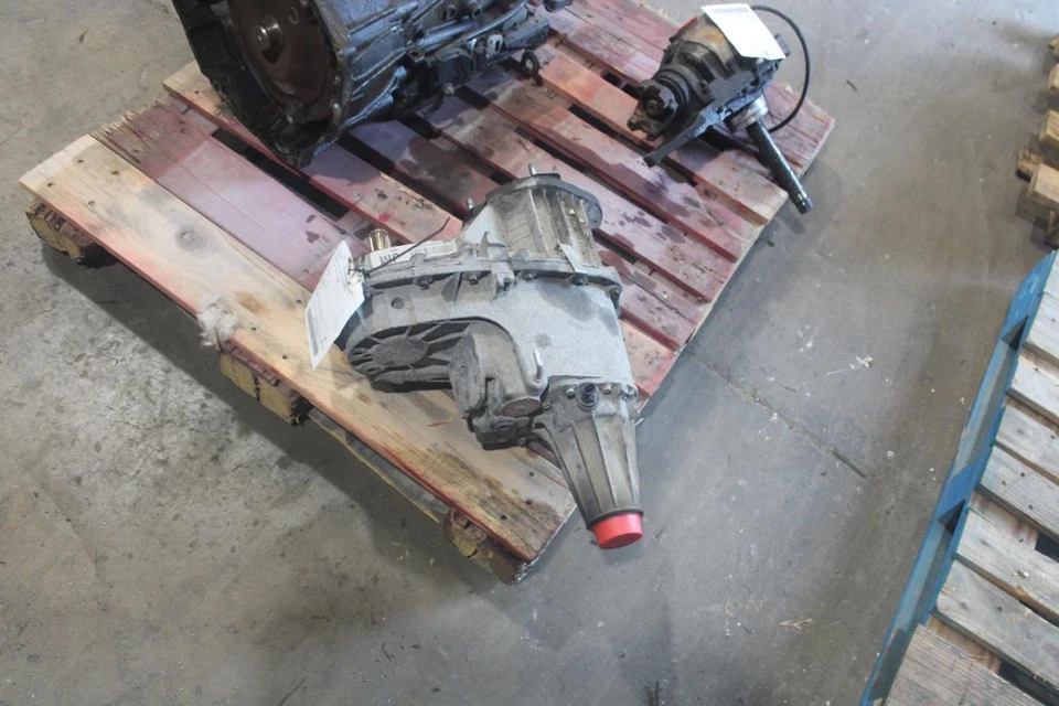 2008 Chevrolet Trailblazer Transfer Case 4WD OEM 102k Miles - NR9 Option Foto 4 de 4