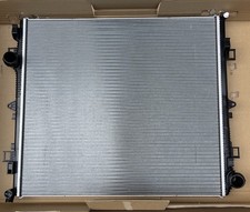 Neu Orig. Mercedes GLC 254 AMG Wasserk&uuml;hler A2545003700 In OVP