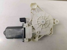 MERCEDES-BENZ EQE V295 Rear Right Door Window Control Motor 29442015