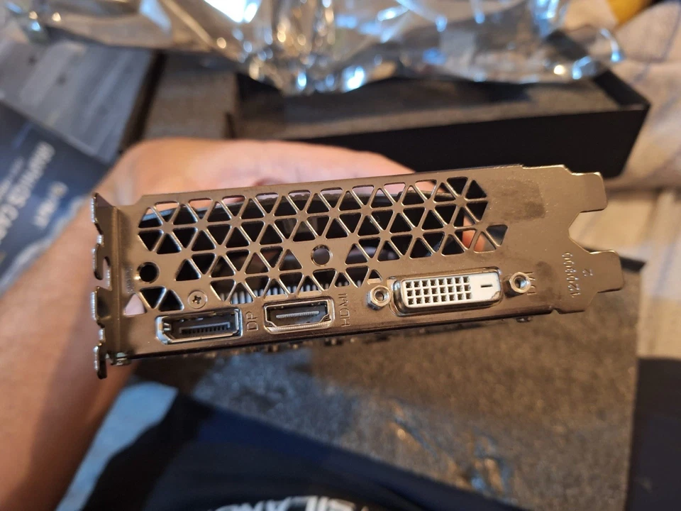 Scheda Video Geforce GTX 1630 Nvidia 4GB GDDR6 64-bit DVI-D HDMI PCI-E3 - Immagine 2 di 4