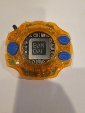 Original 1999 Digimon Adventure Digivice QY2L9B