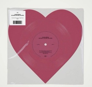 Olivia Dean ハート型10” レコード 新品未開封 Olivia Dean Heart Vinyl | eBay