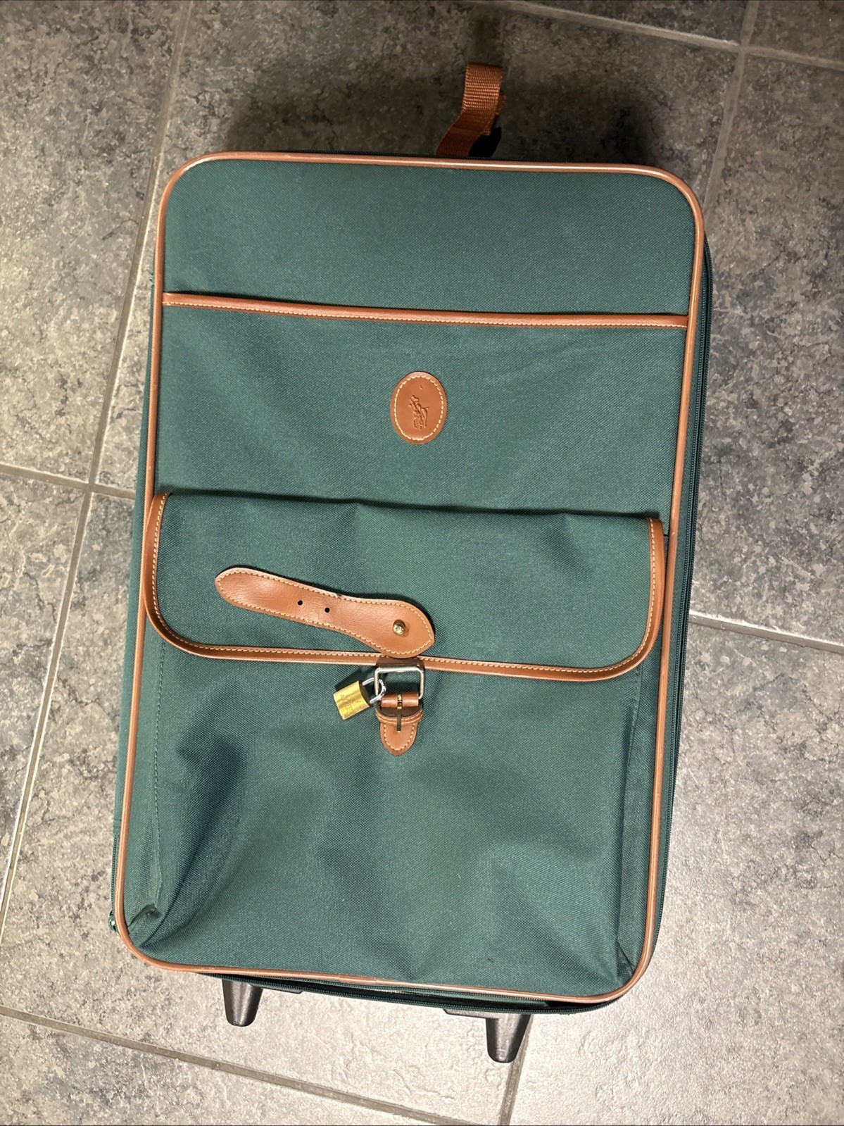 With Retractable Hand