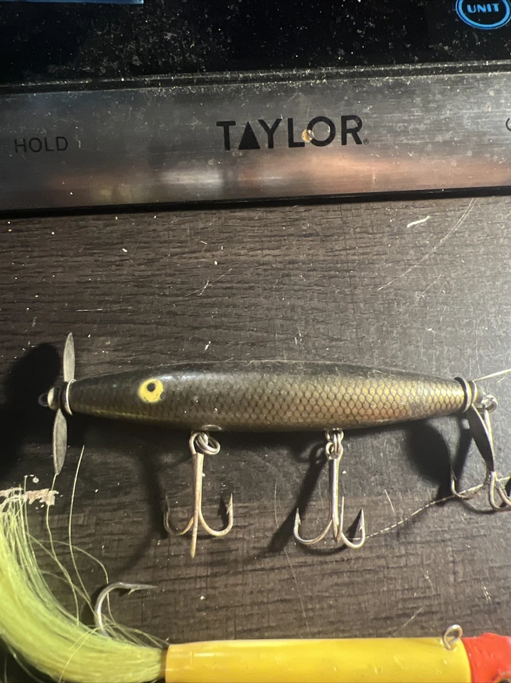 Lote de 2 señuelos de pesca vintage Foto 2 de 3