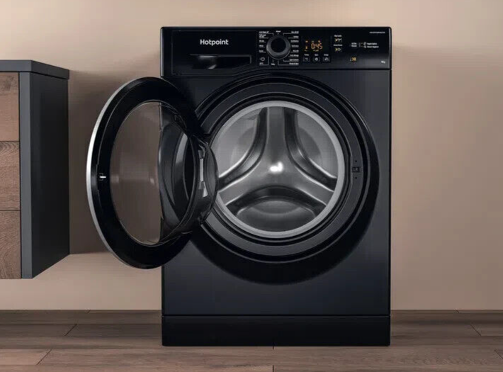 Hotpoint NSWM945CBS Super Silent Washing Machine 9kg, 1400, New B