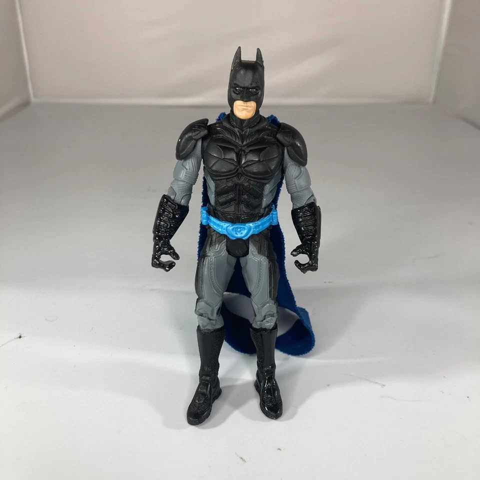 Boneco de ação Batman The Dark Night Riot Strike Batman brinquedo Mattel DC Comics - Imagem 2 de 4